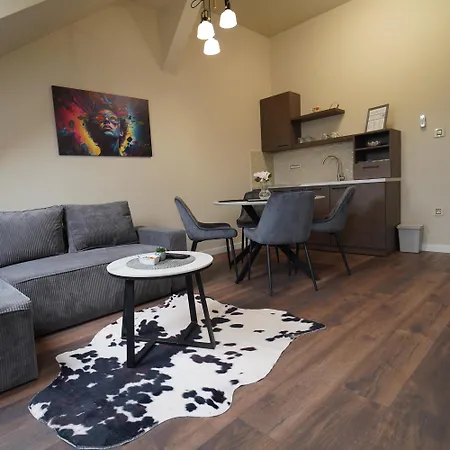 Elidon 1833 Apartament