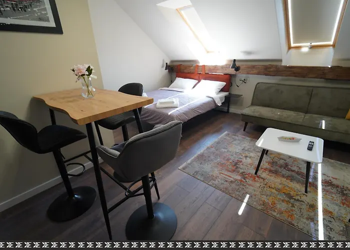 아파트 Elidon 1833